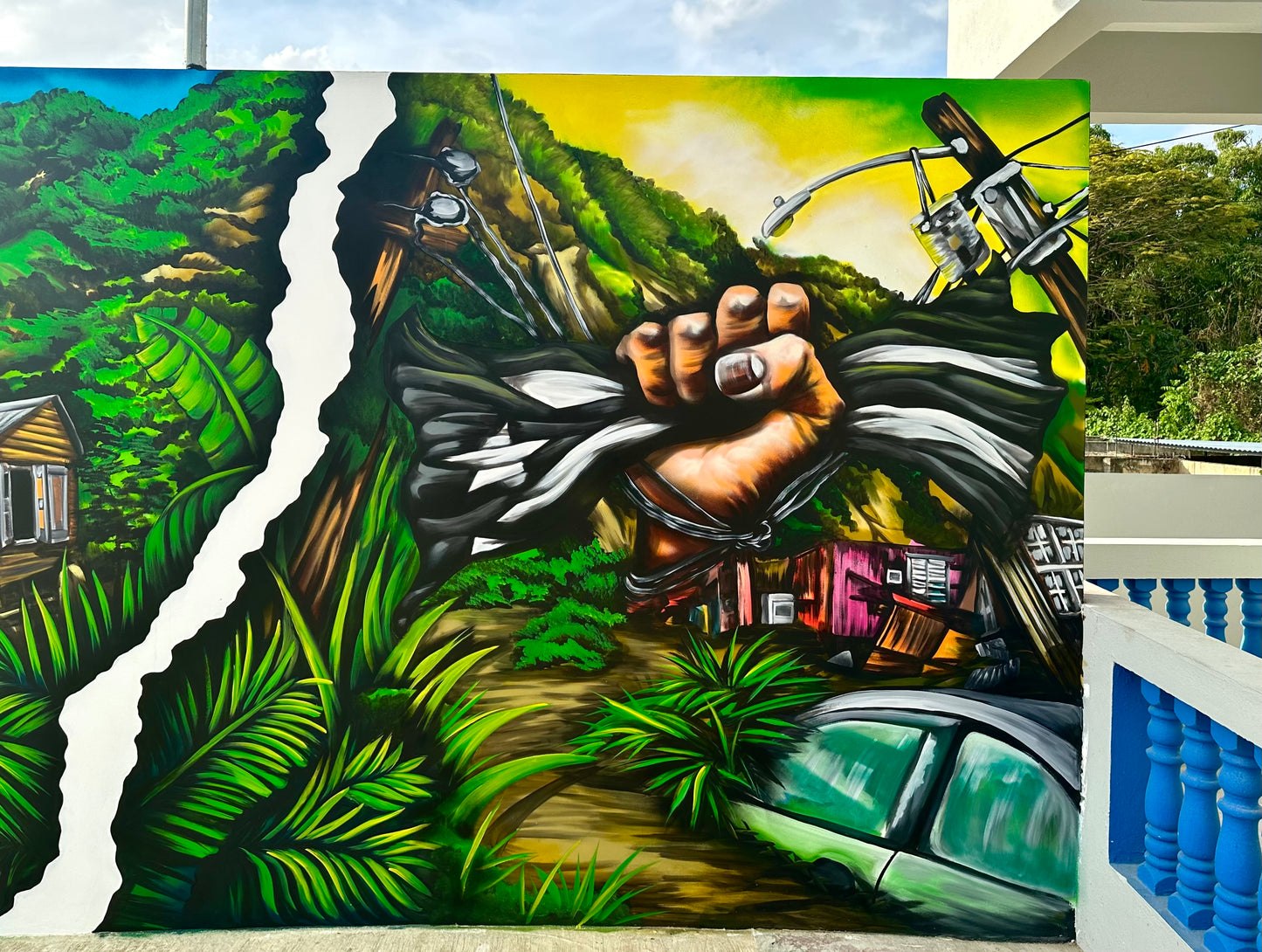 Completa tu orden en 3 pasos rápidos | Llévate la obra de arte de edición limitada - “HURACÁN MARÍA” hecha por pintor puertorriqueño, en canvas de ALTA CALIDAD, enmarcada PREMIUM y entrega GRATIS a tu ciudad (ANTES QUE ACABE EL TIEMPO)